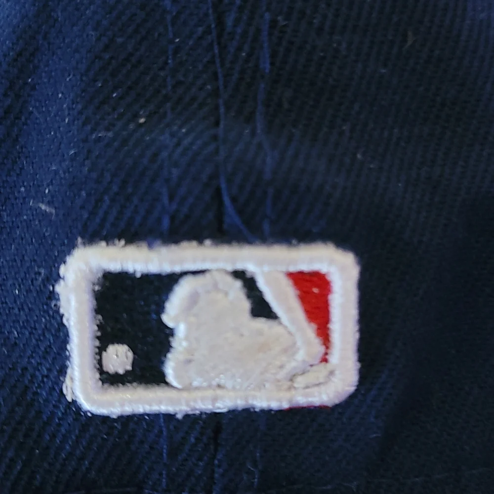 Hat - Picture 3 of 4